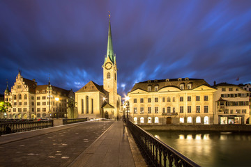 Fototapeta na wymiar Fraumuenster church at night, Zurich