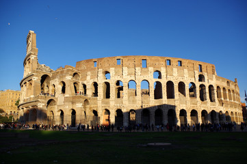 Fototapeta na wymiar le Colisé a Rome 