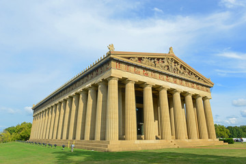 Fototapeta na wymiar Parthenon is a full scale replica of Parthenon in Athens built in 1897 in Centennial Park in Nashville, Tennessee, USA.