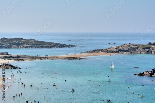 La Plage De La Grève Blanche à Trégastel En Bretagne Stock