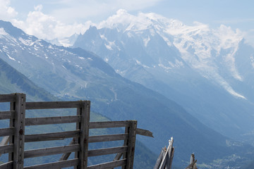 Barrier facing the Mont Blanc