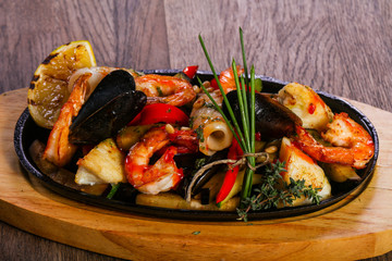 Seafood pan mix