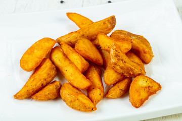 Fried potato slices