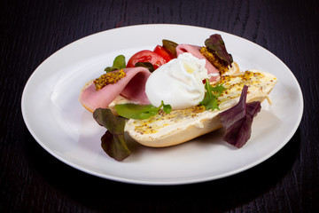Delicious bruschetta with ham