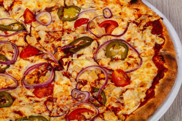 Pizza with chicken