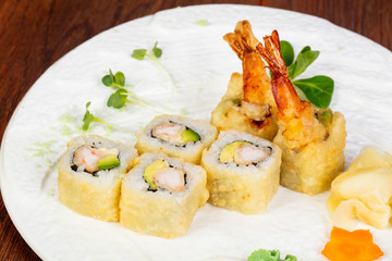 Japanese prawn roll