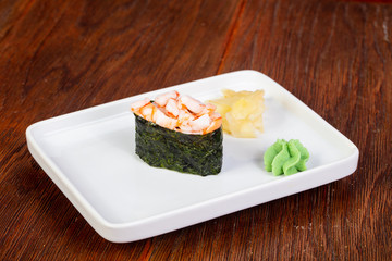 Japanese sushi gunkan prawn