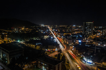 Fototapeta na wymiar Ciudad nocturna