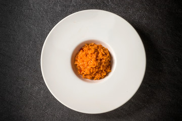 ３種類のリゾット( risotto (squid ink, tomato, basil)
