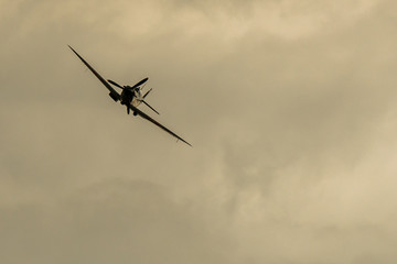 Fototapeta na wymiar Spitfire flying towards the camera