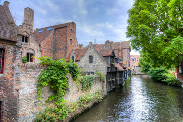 Fototapeta na wymiar Brugge canals and medieval architecture, Belgium