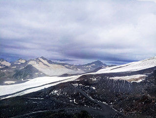 Fototapeta na wymiar Snow mountain peak