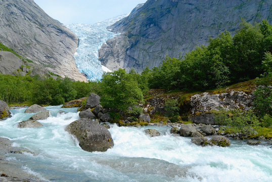 Jostedalsbreen glacier, the biggest glacier in continental Europe in Sogn og Fjordane county, Norway..