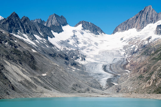 Oberaargletscher und Oberaarsee, Schweiz