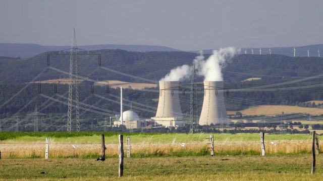Atomkraftwerk Grohnde im Weserbergland Niedersachsen Deutschland