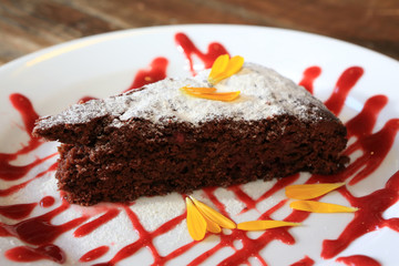 Gâteau au chocolat. Chocolate cake.