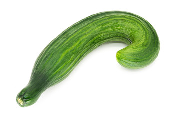 Salatgurke gekrümmt