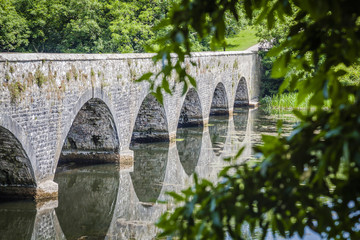 Fishpond Wanderweg in der Nähe von Stackpole in Wales © hardyuno