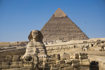 Fototapeta na wymiar The Great Pyramid and Sphinx