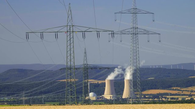 Atomkraftwerk Grohnde im Weserbergland Niedersachsen Deutschland
