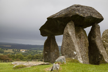 Pentre Ifan - megalithische Grabkammer im Pembrokeshire Nationalpark, Wales
