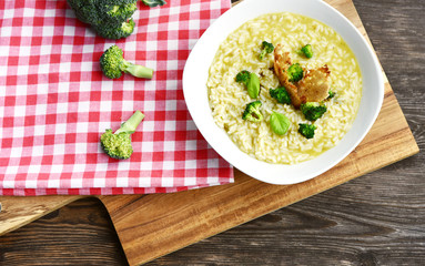 Broccoli Risotto topping with broccoli and rye bread grill.
