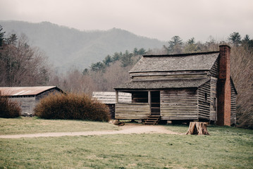 Vintage buildings from cades cove