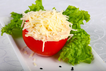 Stuffed tomato with cheese