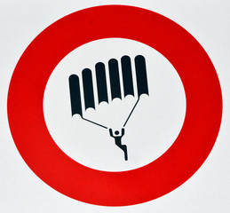 Paragliding Verbot, Schild