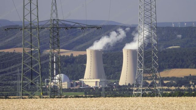 Atomkraftwerk Grohnde im Weserbergland Niedersachsen Deutschland