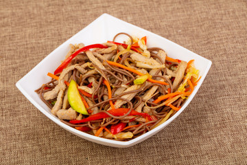 Soba noodle with chicken and vegeetables