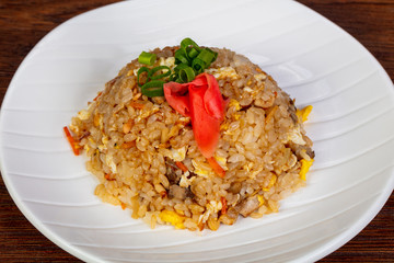 Stir fry rice with chicken