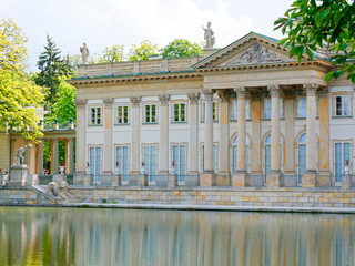 Fototapeta na wymiar Palace on the Isle. The Royal Lazienki. Lazienki Park, Warsaw, Poland.