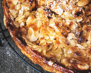 Homemade tosca cake with almonds