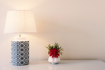Old fashione table lamp and flower vase - 217146508