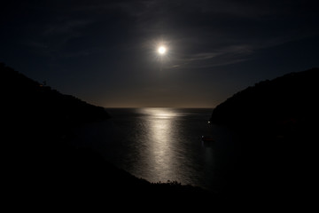 Nachthimmel &uuml;ber der Cala Llonga