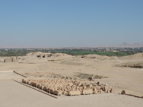 luxor temple d'hatchepsout