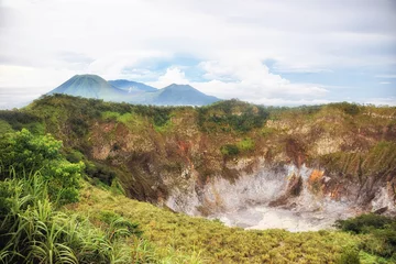 Tuinposter Crater of Volcano Mahawu near Tomohon. North Sulawesi. Indonesia © atosan