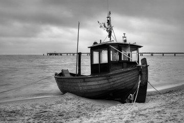 old fisihing boat