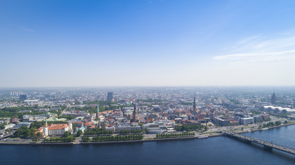 Fototapeta na wymiar Beautiful panorama of Riga city and daugava river