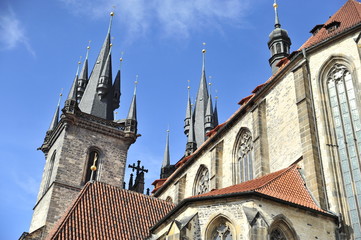Fototapeta na wymiar looking up at Our Lady before Tyn in Prague