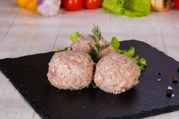 Raw pork cutlet