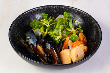Prawn, scallops and mussels