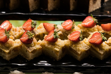 strawberry cream sliced cake