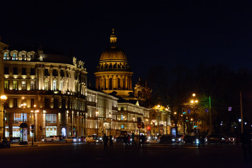 Fototapeta na wymiar Saint Isaac's Cathedral at night, St.Petrsburg, Russia