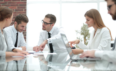 Fototapeta premium business team discussing new ideas