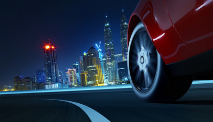 Niedrigwinkel-Seitenansicht des Autos, das nachts schnell fährt, mit Bewegungsgeschwindigkeitseffekt. Verkehrskonzept. 3D-Rendering . Gemischte Medien .