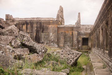 Fototapeta premium CAMBODIA SRA EM PRASAT PREAH VIHEAR KHMER TEMPLE