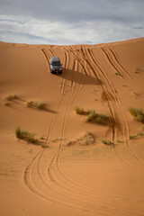 Bajando dunas © Xevi Vilaregut