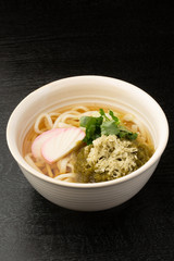 とろろ昆布うどん